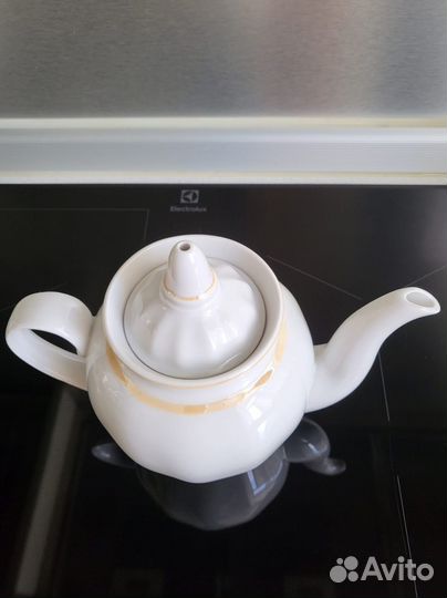 Продаю заварочный чайник