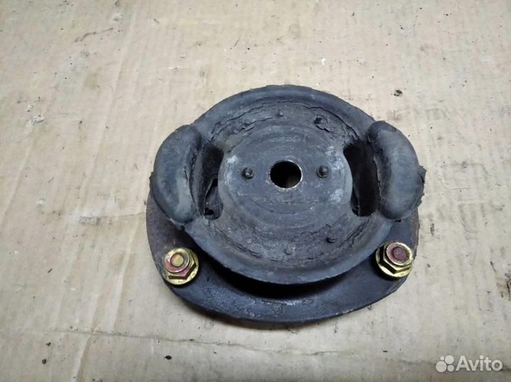 Опорные подшибники w124 E-class 103