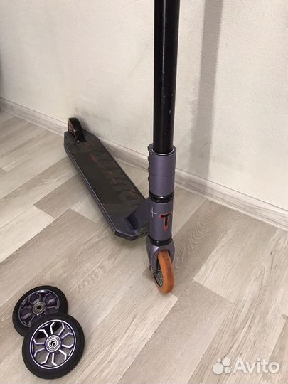 Трюковой самокат