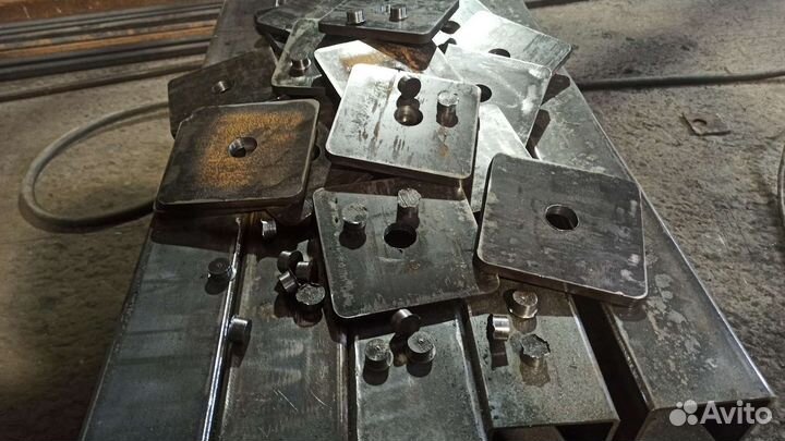 Сверление отверстий(дырок) в металле