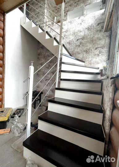 Лестница в дом под ключ
