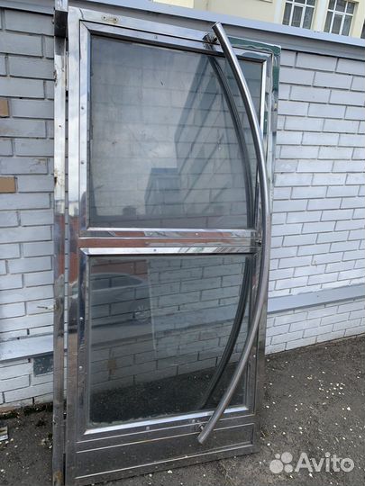 Дверь входная уличная