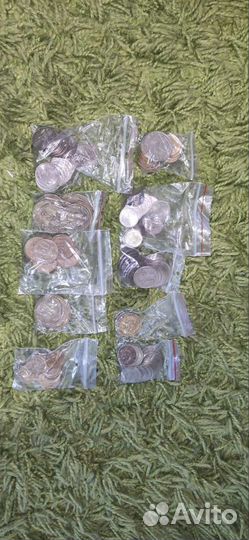 Старые монеты и купюры