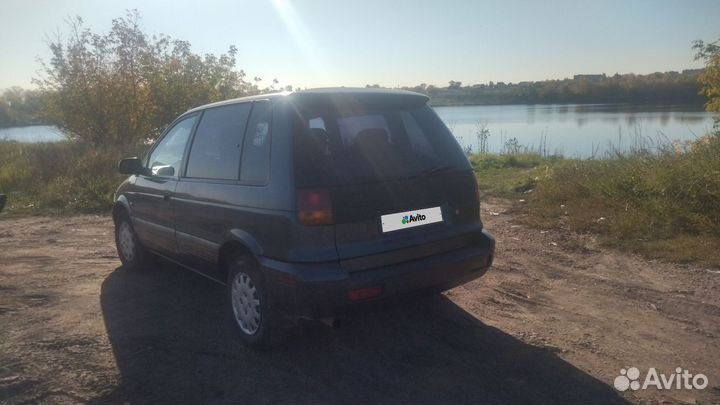 Mitsubishi Space Runner 1.8 МТ, 1992, 330 000 км