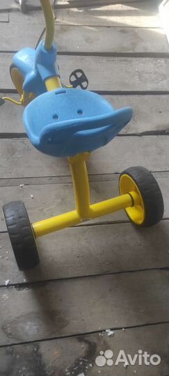 Детский трёхколёсный велосипед