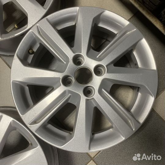Диски оригинальные веста r16