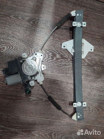 Стеклоподъемник Chevrolet Kaptiva
