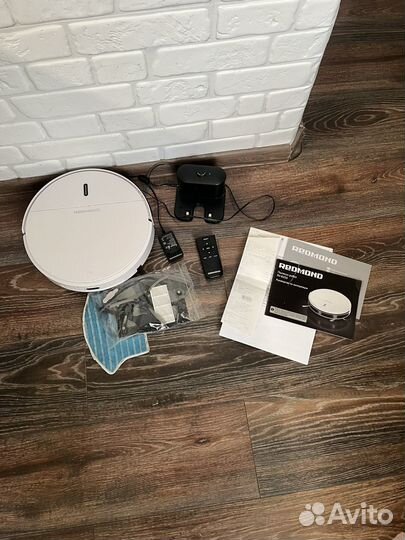 Робот пылесос redmond rv r450