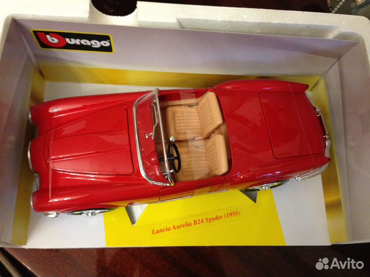 Bburago Lancia Aurelia B24 Spyder (1955) 1/18 NEW
