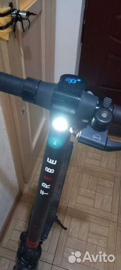 Электросамокат Tribe Himba