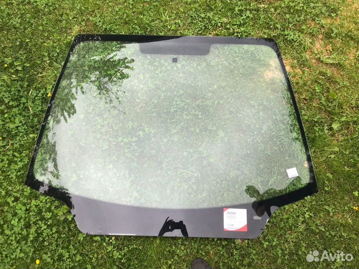 Лобовое стекло Citroen c4