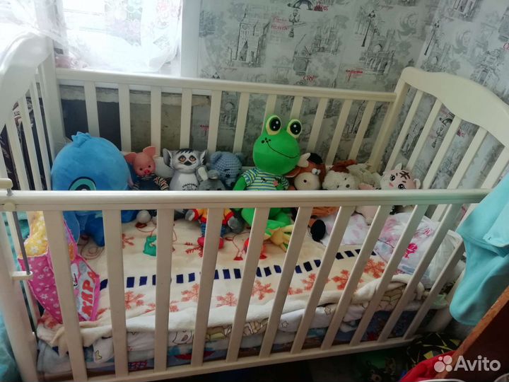 Детская кроватка