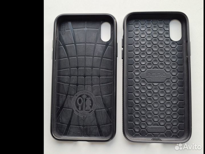 Чехлы iPhone XS (Spigen и Incipio)