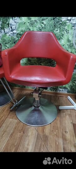 Парикмахерский стул