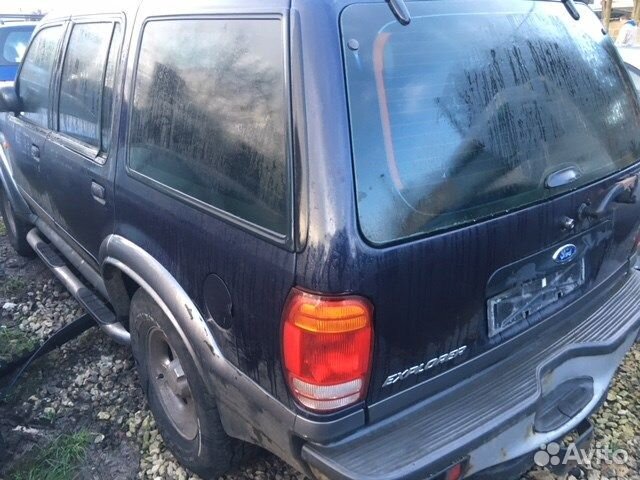Разбор на запчасти Ford Explorer