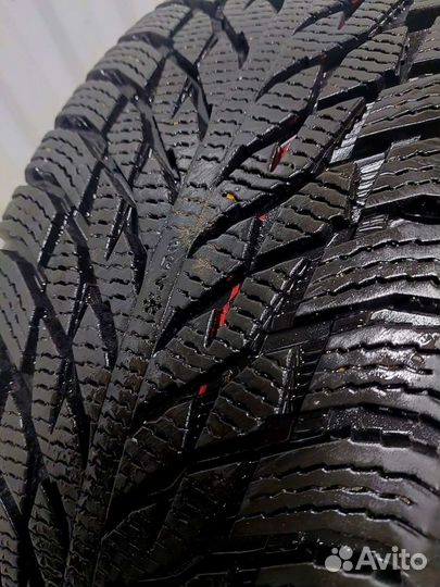 Колёса Mercedes-Benz 235/55/R19 Nokian