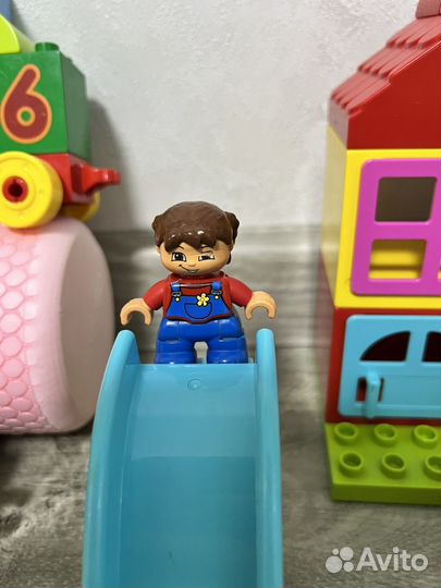Lego duplo Паровозик и первый домик