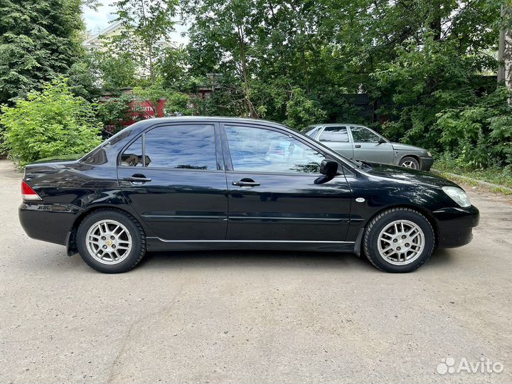 Mitsubishi Lancer 1.6 AT, 2005, 360 000 км