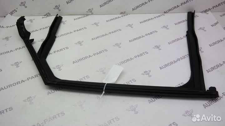 Направляющая стекла Audi A6 C7 2011-2018