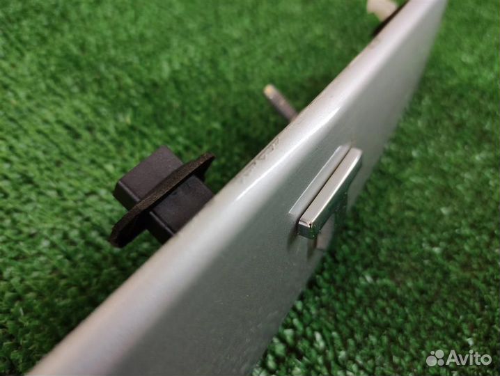 Накладка крышки багажника Peugeot 308 (4E) 2008