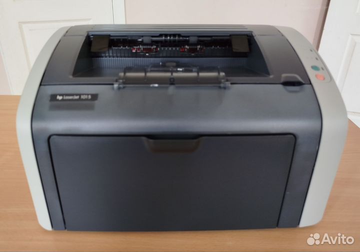 Принтер HP LaserJet 1015