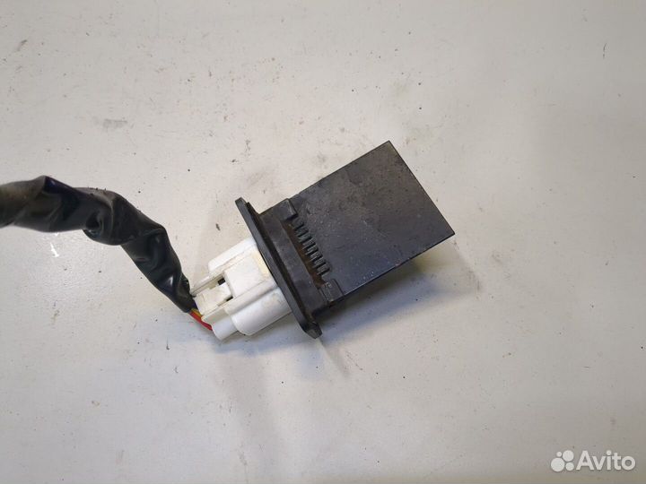 Сопротивление отопителя Nissan Pathfinder, 2005