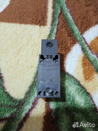 Концевой выключатель LS-11/RL Eaton, новый