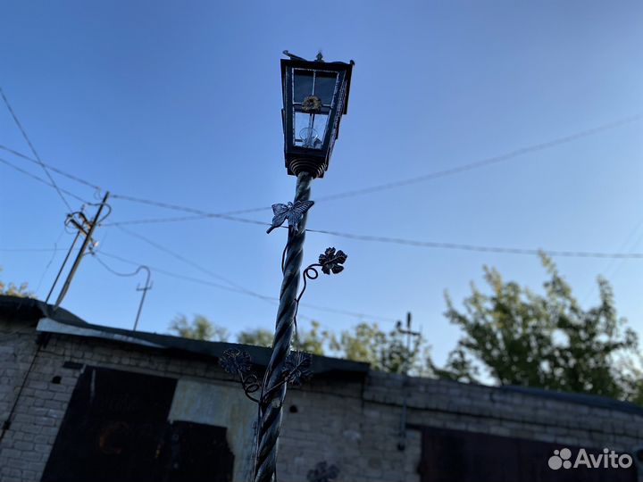 Фонарь уличный садовый