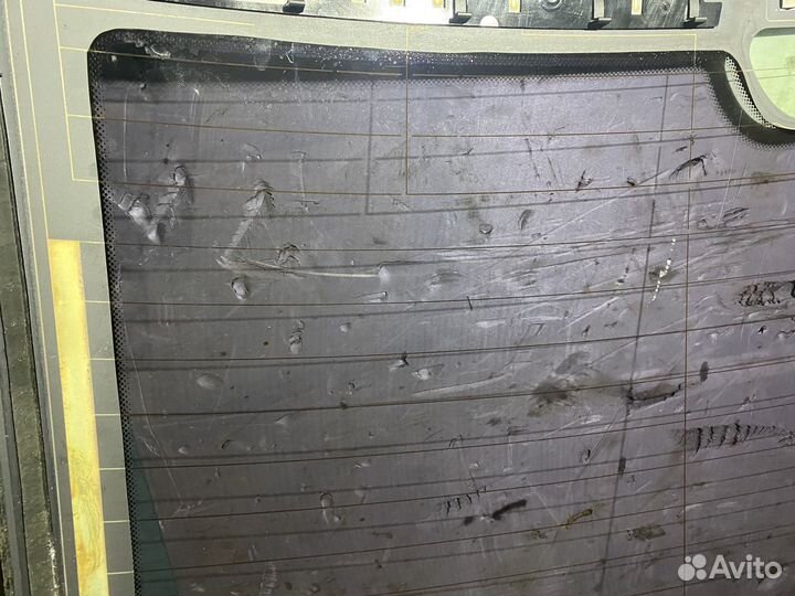 Стекло заднее BMW E60