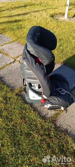 Автокресло Britax