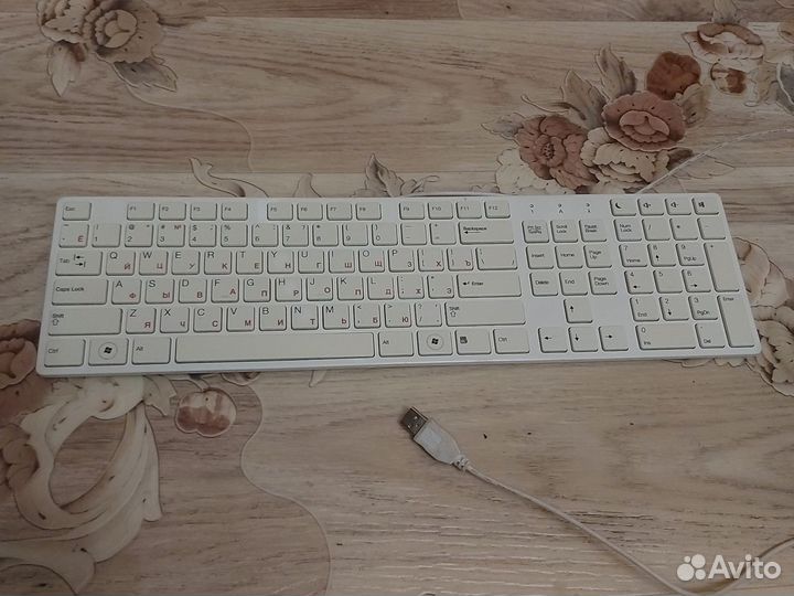 Клавиатура похожая на Apple