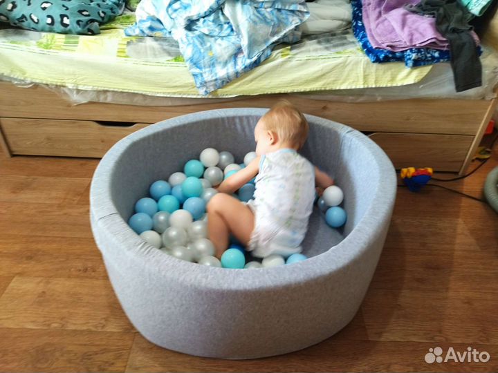 Бассейн с шариками