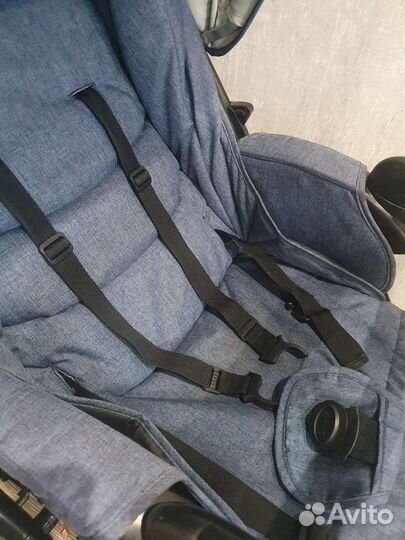 Прогулочная коляска capella