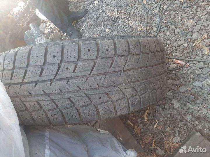 DoubleStar DS 680 225/60 R16 95T