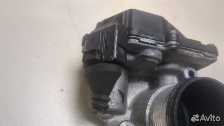 Заслонка дроссельная Volkswagen Passat CC