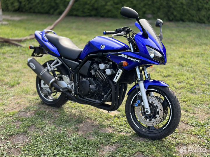 Yamaha FZS600 Fazer