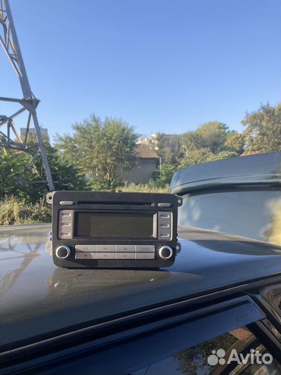 Rcd 300 родная магнитола Wolksvagen Passat B6