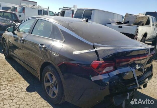 В разборе Kia K5 c 2020