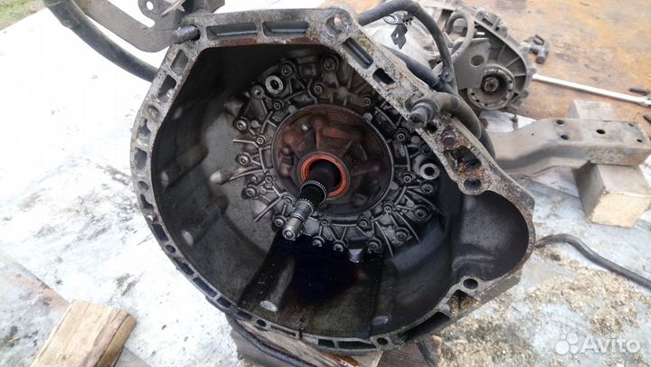 АКПП на джип гранд чероки Wj 2.7 ZJ.4,0,4,7