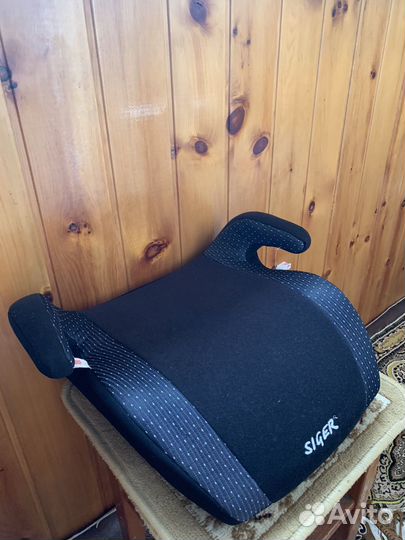 Детское кресло бустер