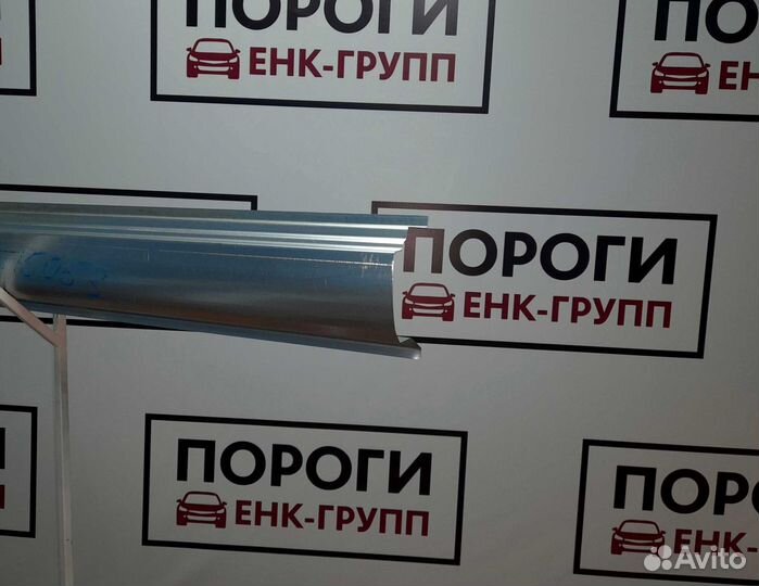 Пороги Suzuki Swift 1 хэтчбек 3 дверей