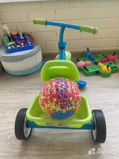 Трехколесный велосипед