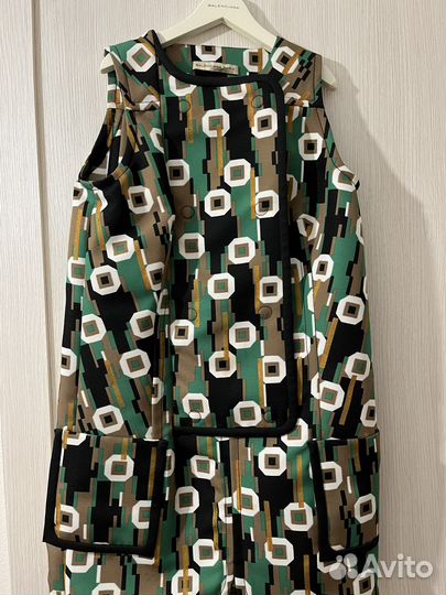 Платье Balensiaga