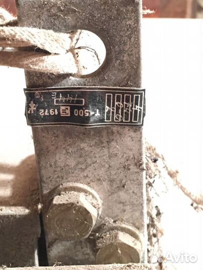 Тиристор Т500