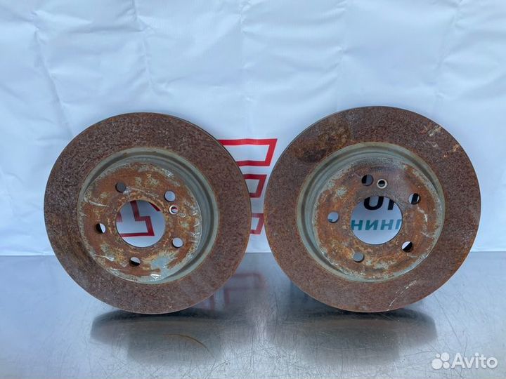 Тормозные диски комплект заднее Mercedes W207 W204