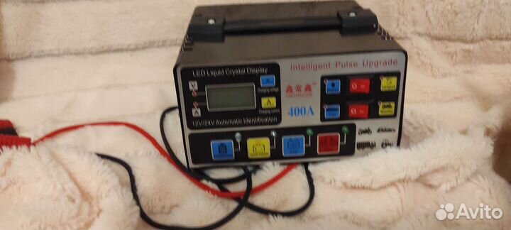 Автомобильное зарядное устройство акб