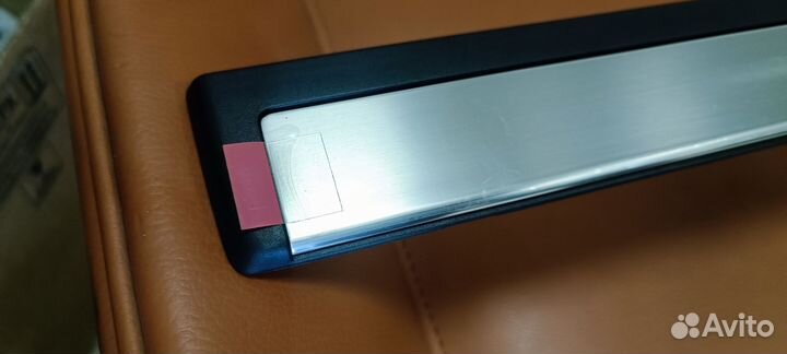 Комплект новых передних накладок Lexus 250-350