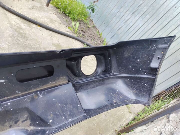 Продам бампер на ниву новый