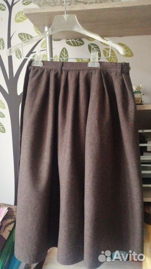 Шерстяная юбка миди