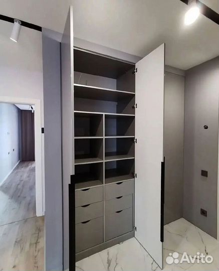 Встроенный шкаф